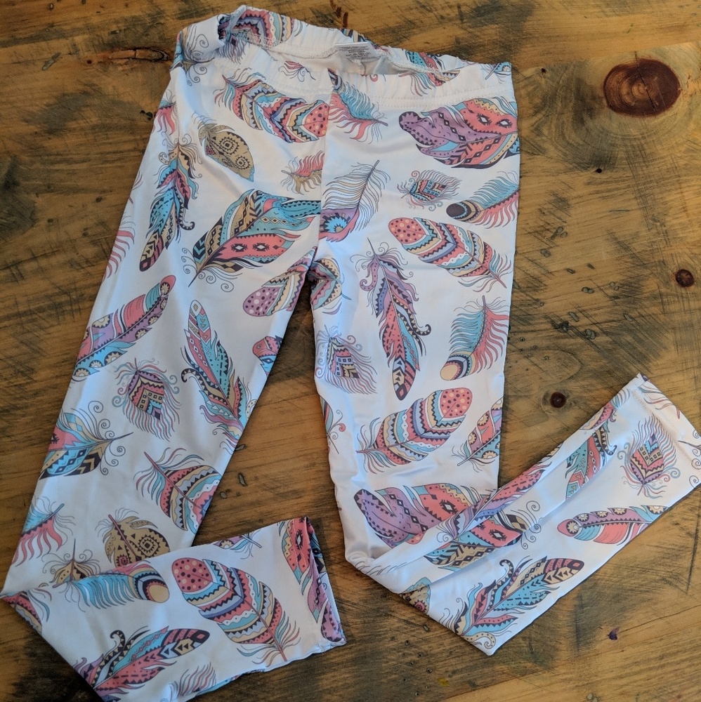 Little girls silky smooth leggings.